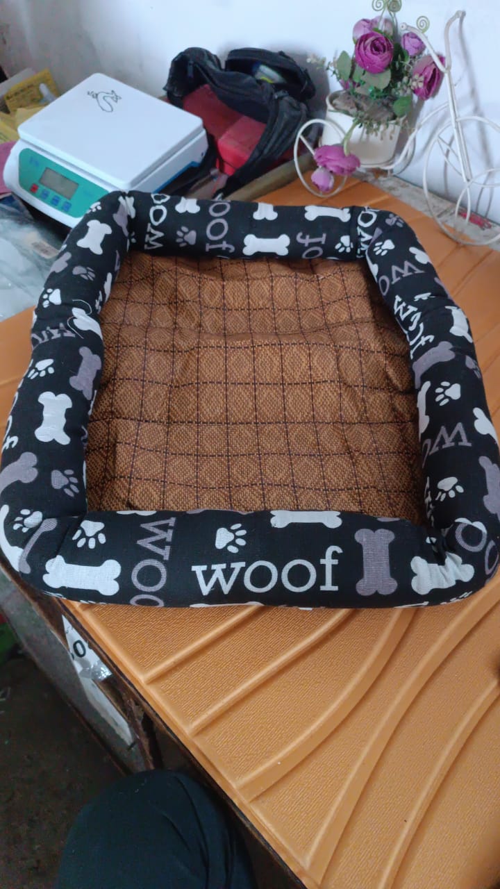 Pet Cooling Mat Bed Cooling Pad For Dogs (1 Pc)